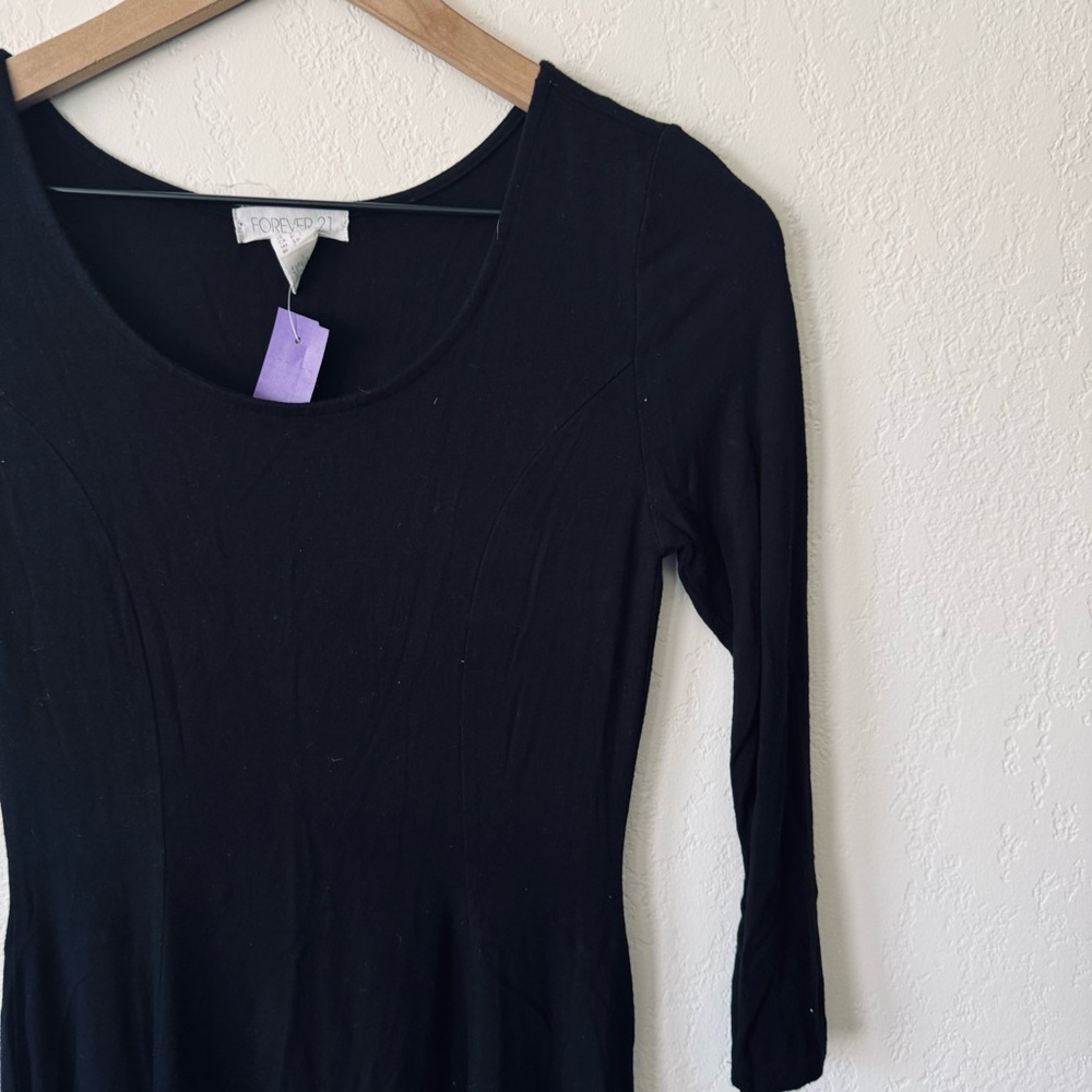 Forever 21 | black quarter sleeve skater dress - Picture 3 of 3